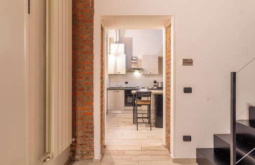 Monza Apartment | Casa Volturno - One Bedroom Apartment, Sleeps 2