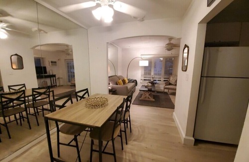 The Meadows House | ~ CASABLANCA ~ Fabulous home w/private pool/parking, in a quiet location.