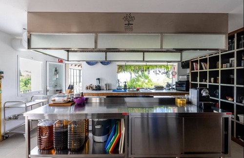Mijas Pueblo House | Casablu - 1ha Green Oasis Hidden Gem w/Heated Pool