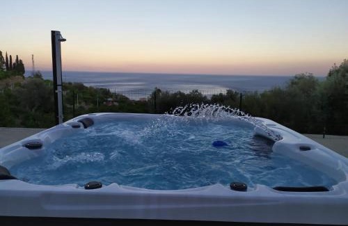 Santa Teresa di Riva Apartment | Casal Trinacria