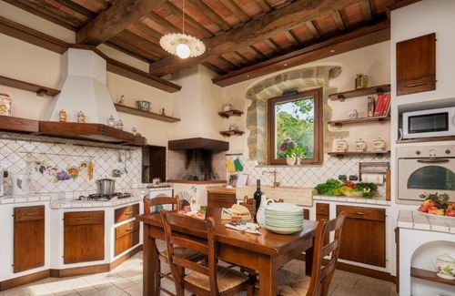 Santa Fiora Villa | Casale del Castagneto 8, Emma Villas