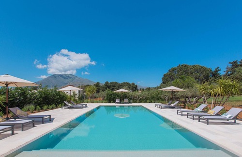 Castellammare del Golfo Villa | Casale Buccellato 10 by Massimo Villas