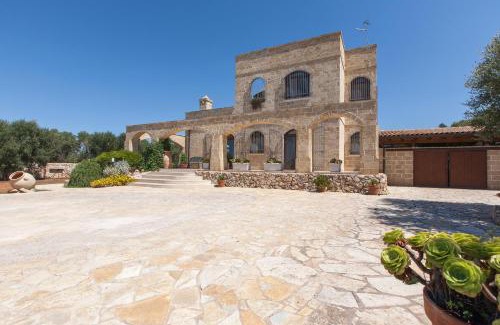 Galatone Villa | Casale Tre Petre by BarbarHouse