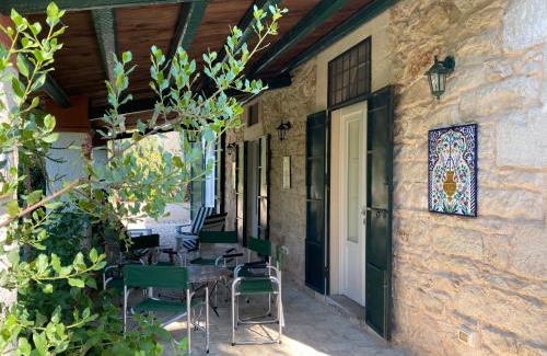 Caucana-finaiti-casuzze-finaiti Nord Villa | Casale Vignazze