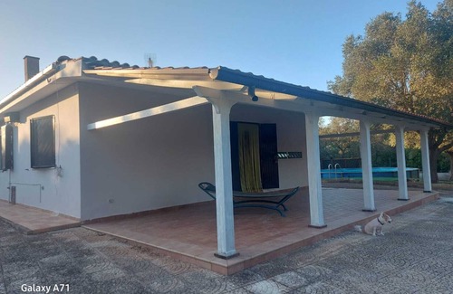 Villa Castelli House | Casamé, it is a complete structure. Cozy nestled in the Mediterranean bush