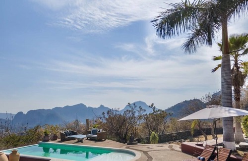 Tepoztlan Apartment | Casanevo Ground Suite - Mountain views - Tepoztlán