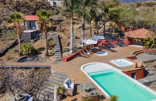 Tepoztlan Apartment | Casanevo Ground Suite - Mountain views - Tepoztlán