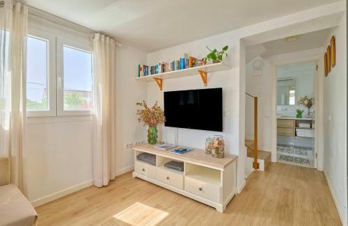 Zahora House | Casara Dos - 2 Dormitorios - Torre con Acceso Privado a la Playa de Zahora