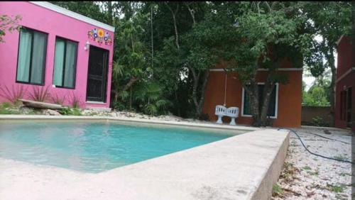Chichen Itza - Valladolid Apartment | Casas Teoli Casita Rosa