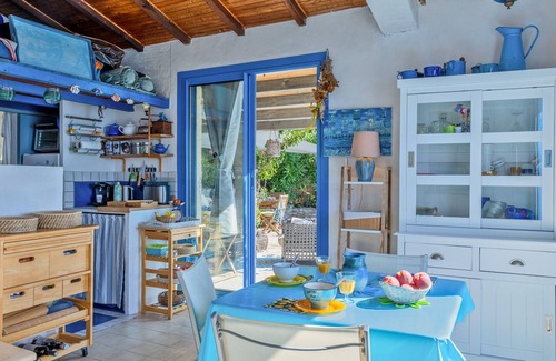 Erbalunga Ski Chalet | Casatta Ricci, house on the water with direct access to the sea