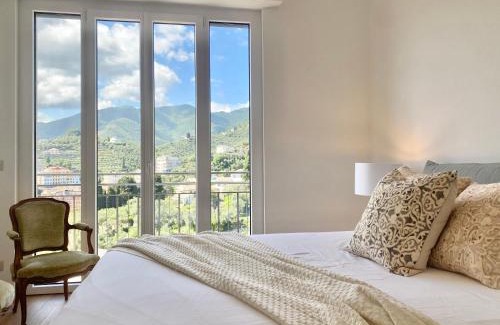 Rapallo Apartment | CasaViva - Terrace Apt with Parking in Rapallo