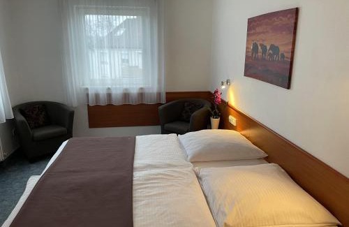 Rot Hotel | Cascade
