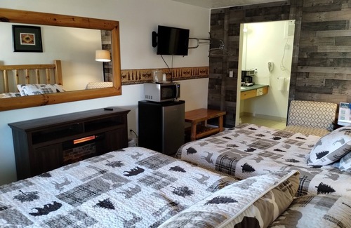 Ohiopyle Hotel | Cascades | 1BR,1BA, Cabinesque Hotel in Ohiopyle