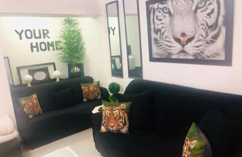 Aguadulce House | Casita a 3 minutos de la playa con Aire Acondicionado e Internet