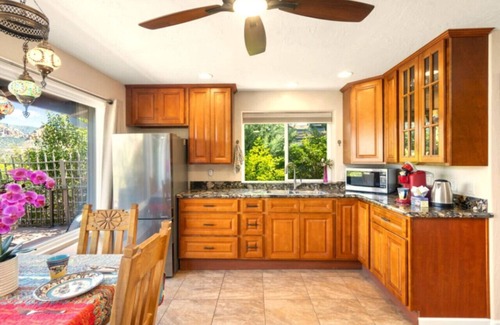 Uptown Sedona Condo | Casita · Actual Views~ALL photos taken ON property!