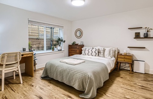 Broadview Condo | Casita Coneja