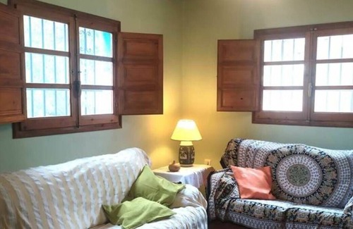 Orgiva Cottage | Casita de la Huerta: Quiet house with beautiful views over the valley