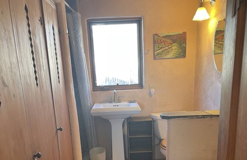 Arroyo Seco Apartment | Casita for skiers and hikers! Taos Ski Valley is 11 miles up the road.