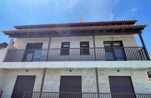 Baiona House | Casita Independiente y tres apartamentos con piscina Ladeira Playa