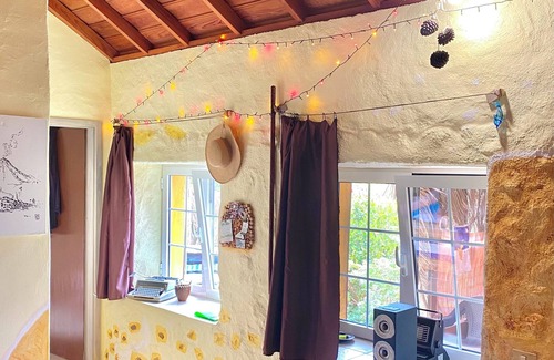 Villa de Mazo Apartment | Casita Mazo, 1 bedroom, living with sofabed and kitchen bar, bathroom