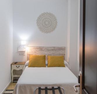 Encarnacion-Regina Hotel | Casona de San Andrés Boutique Hotel