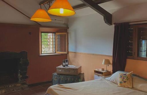 Villa Carlos Paz Ski Chalet | Casona Villa del Lago
