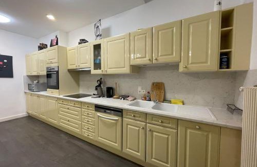 Le Port Apartment | Cassard apartment 5 bedroom