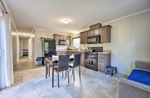 Cassopolis House | Cassopolis Cabin, Little Fish Lake On-Site!