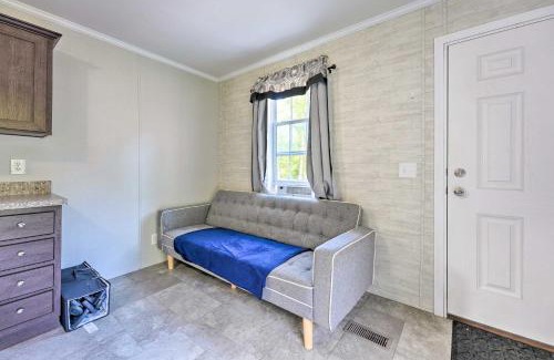Cassopolis House | Cassopolis Cabin, Little Fish Lake On-Site!