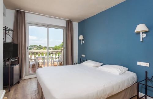 Mouans-Sartoux Hotel | Castel' Provence