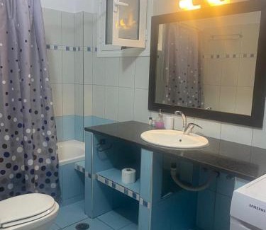 Himare Apartment | Castel Room