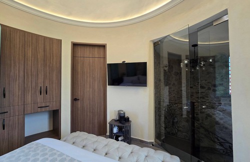 Santeagueda Hotel | Castello di Carlo - Suite Carlo VII