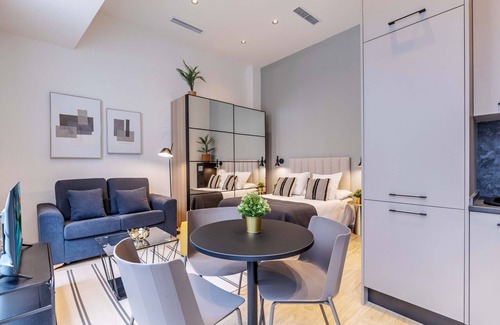 Tetuan Apartment | Castilla IV apartment in Madrid