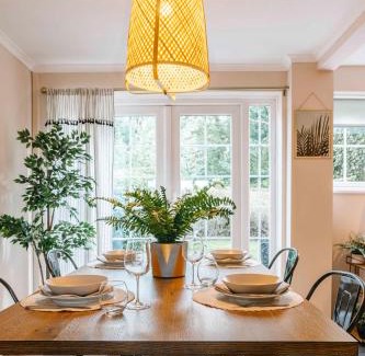 Warwick House | Castle Gate by Spa Town Property - Central Location with Large Living Space