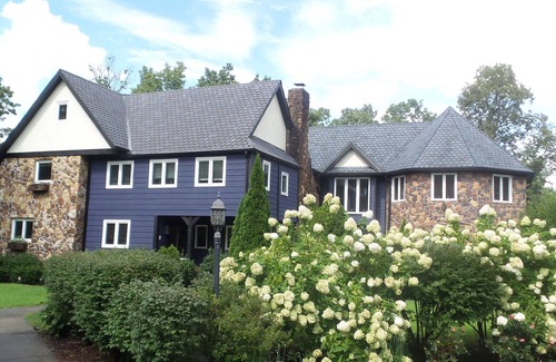 Big Spring Apartment | Castle Hill Haven Studio Suite & Cottage by KY sites/Eclipse/Glendale/caves