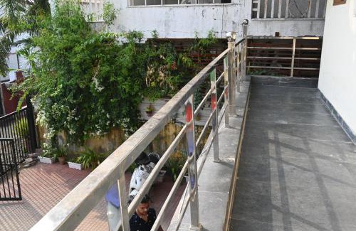 Bullawala Apartment | Castle Inn Oasis Homestay