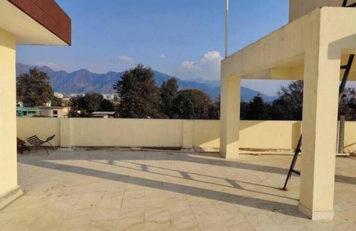 Bullawala Apartment | Castle INN Retreat,2 BHK, Mussoorie Road,Dehradun
