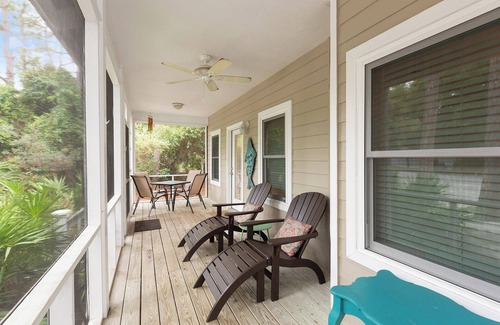Grayton Beach House | Castle of Dreams - Grayton Beach, 30A, Pet Friendly, Bike to Seaside!