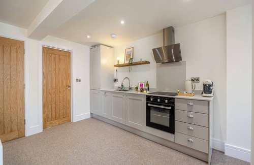 Lincoln Apartment | Castle View Apartment - UK48125