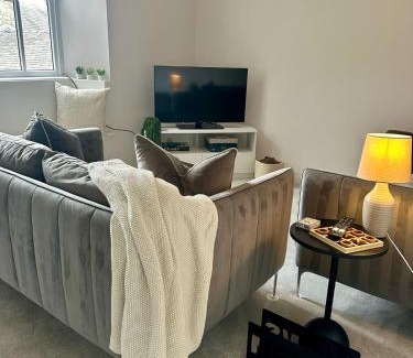 Kendal Apartment | Castle View Apartments - The Hideout