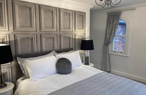 Lincoln House | Castle View House