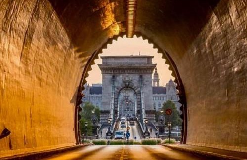Budavar Apartment | CastleHill Apartman the perfect blend of urban living and sightseeing convenience
