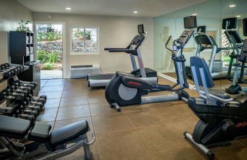 Avalon Hotel | Catalina Canyon Inn
