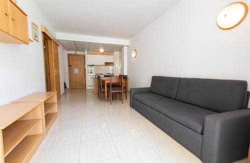 Salou City Centre Apartment | Catalonia Gardens