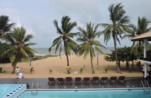 Negombo Hotel | Catamaran Beach Hotel