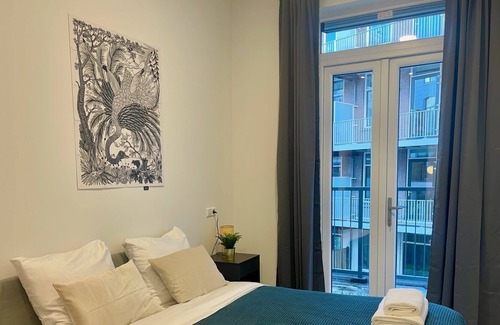 Centrum Apartment | Catchy 1 Bedroom Serviced Apartment 51m2 -SS177C-