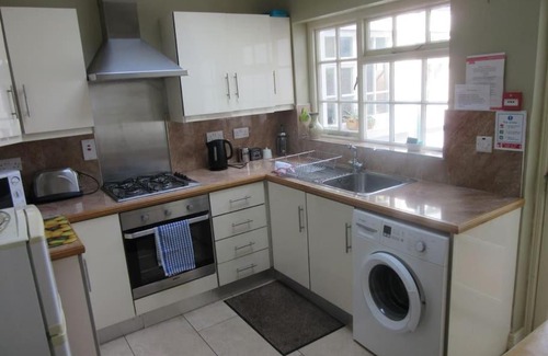 Londonderry House | Cathedral Cottage