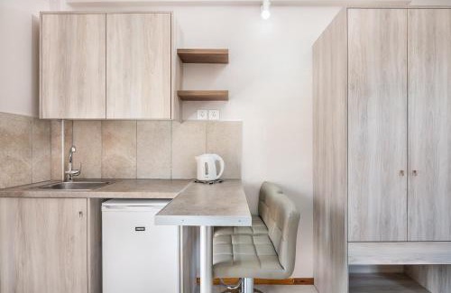 Stavros Apartment | Cathrin Suites