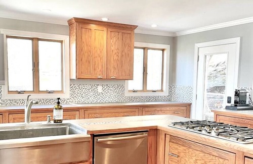 Bovina Center House | Catskills Mountain Retreat – Summer Stay with Scenic Views