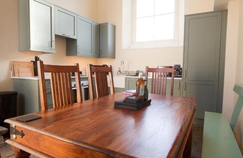 Sedbergh House | Cautley Chapel